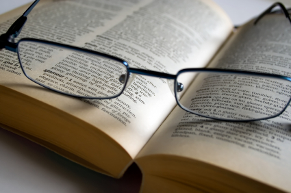 glasses_book